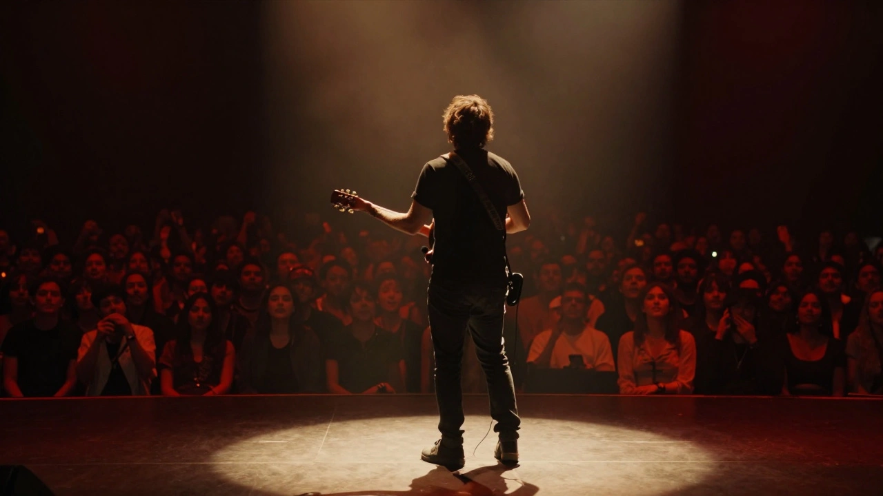 How to Introduce Yourself on Stage at a Concert